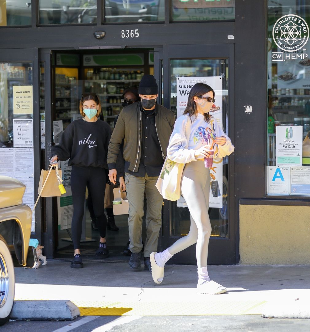 Access_Kardashian007.jpg