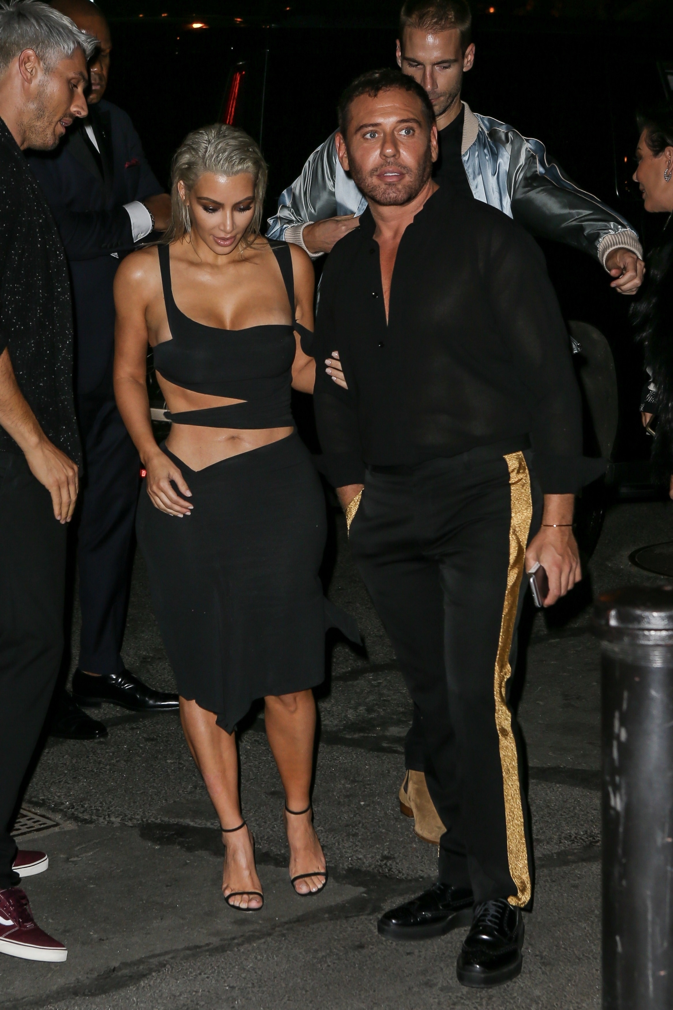 Access_Kardashian_05.jpg