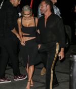 Access_Kardashian_08.jpg