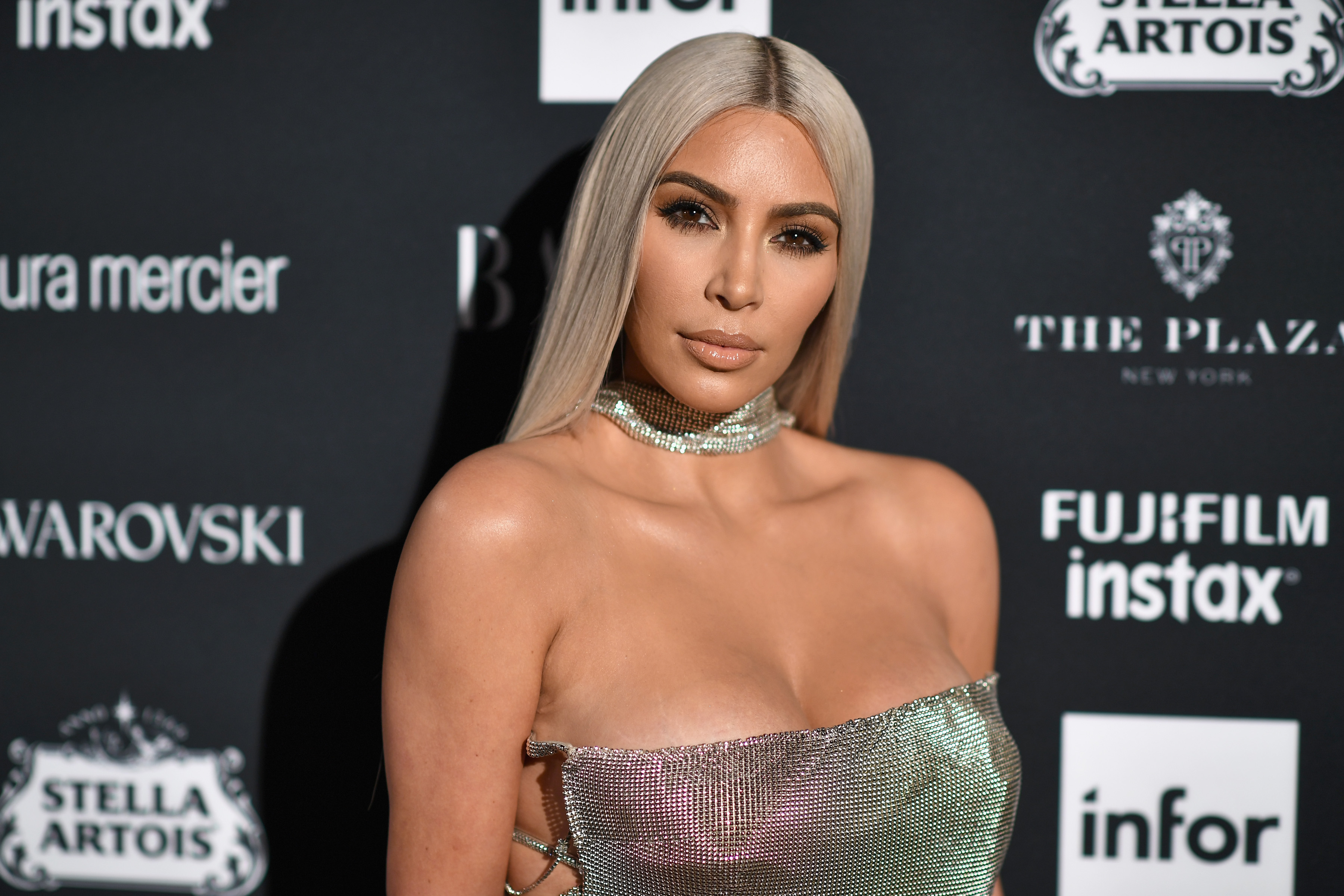 Access_Kardashian_06.jpg