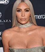 Access_Kardashian_05.jpg