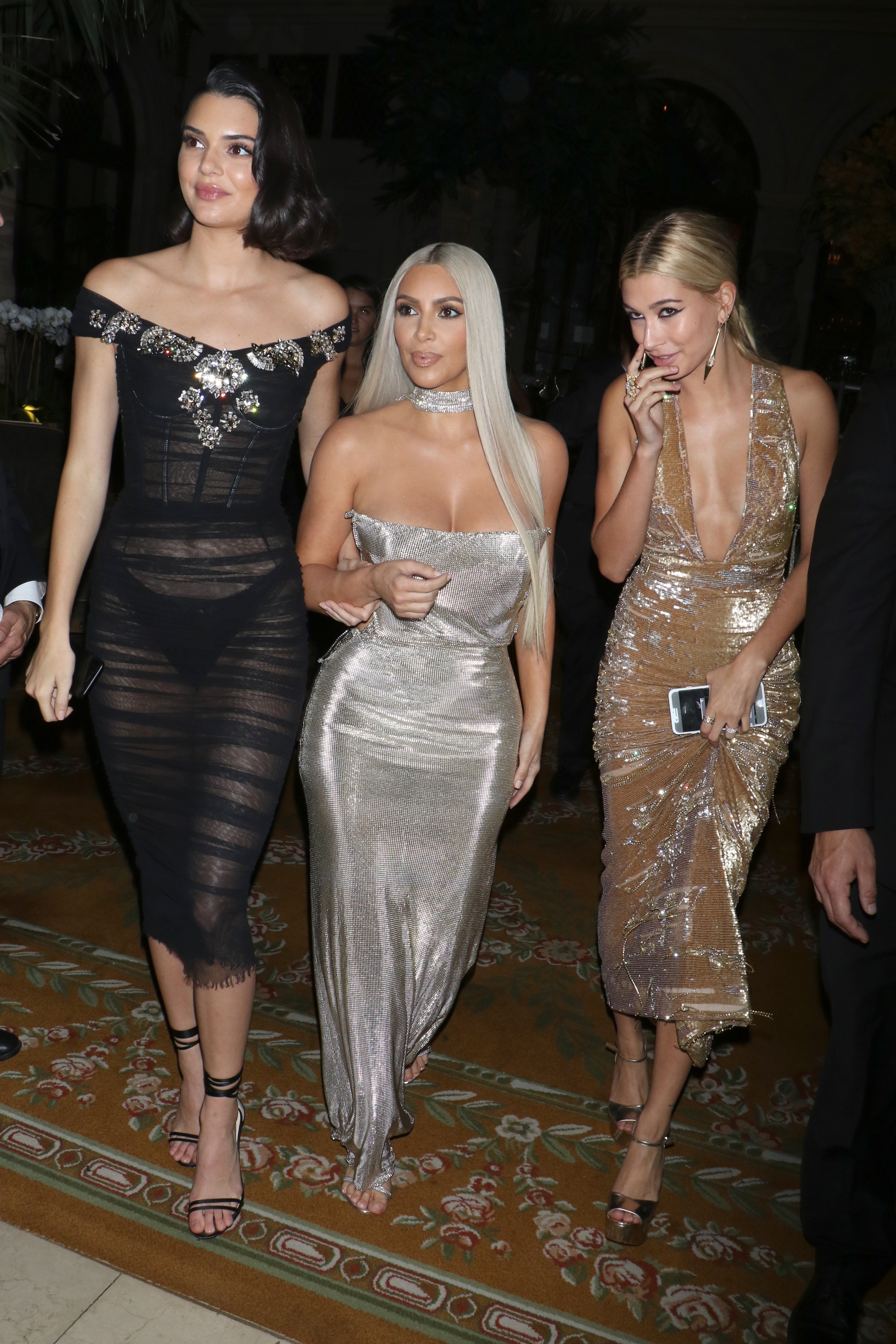Access_Kardashian_01.jpg