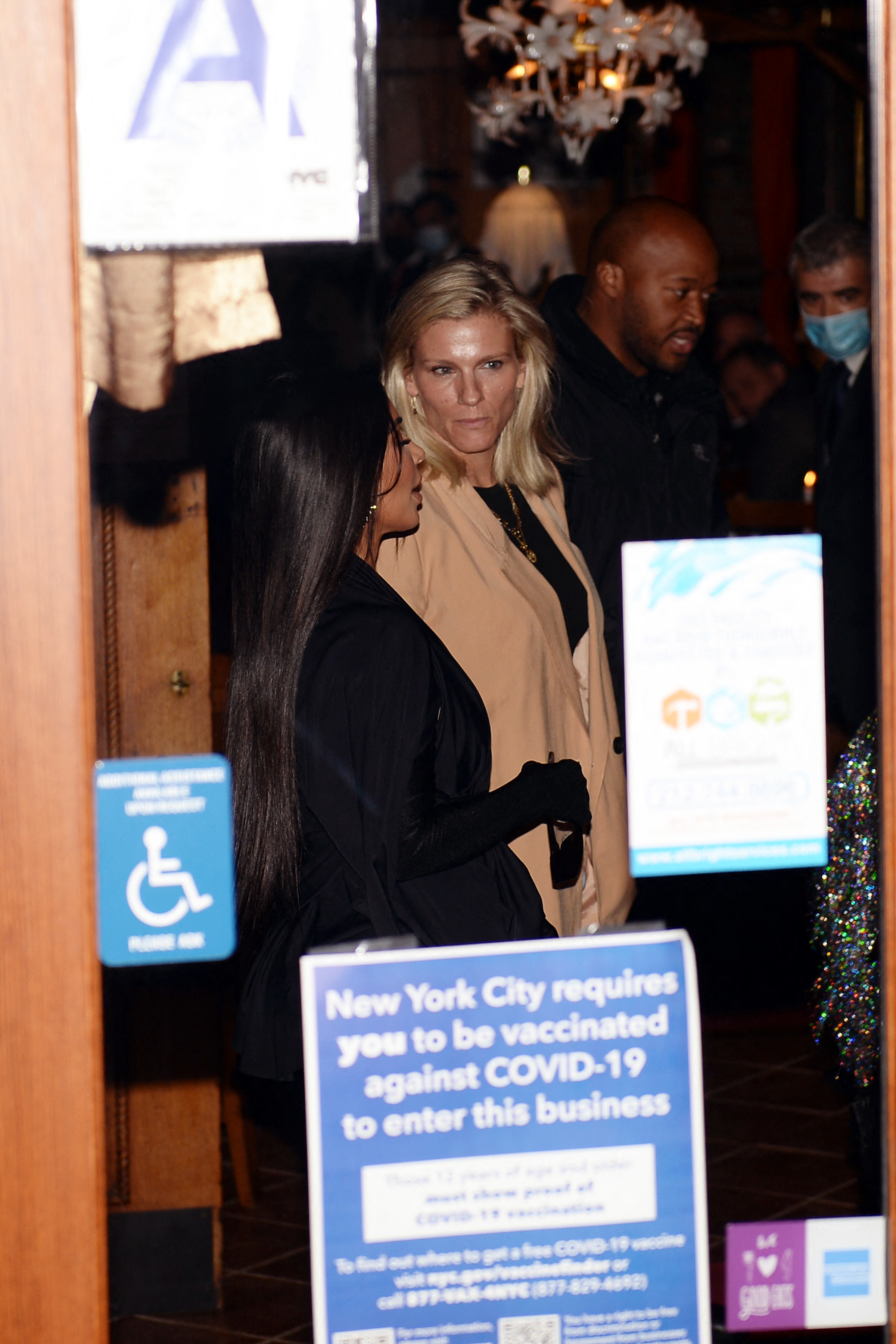 Access_Kardashian_0102.jpg