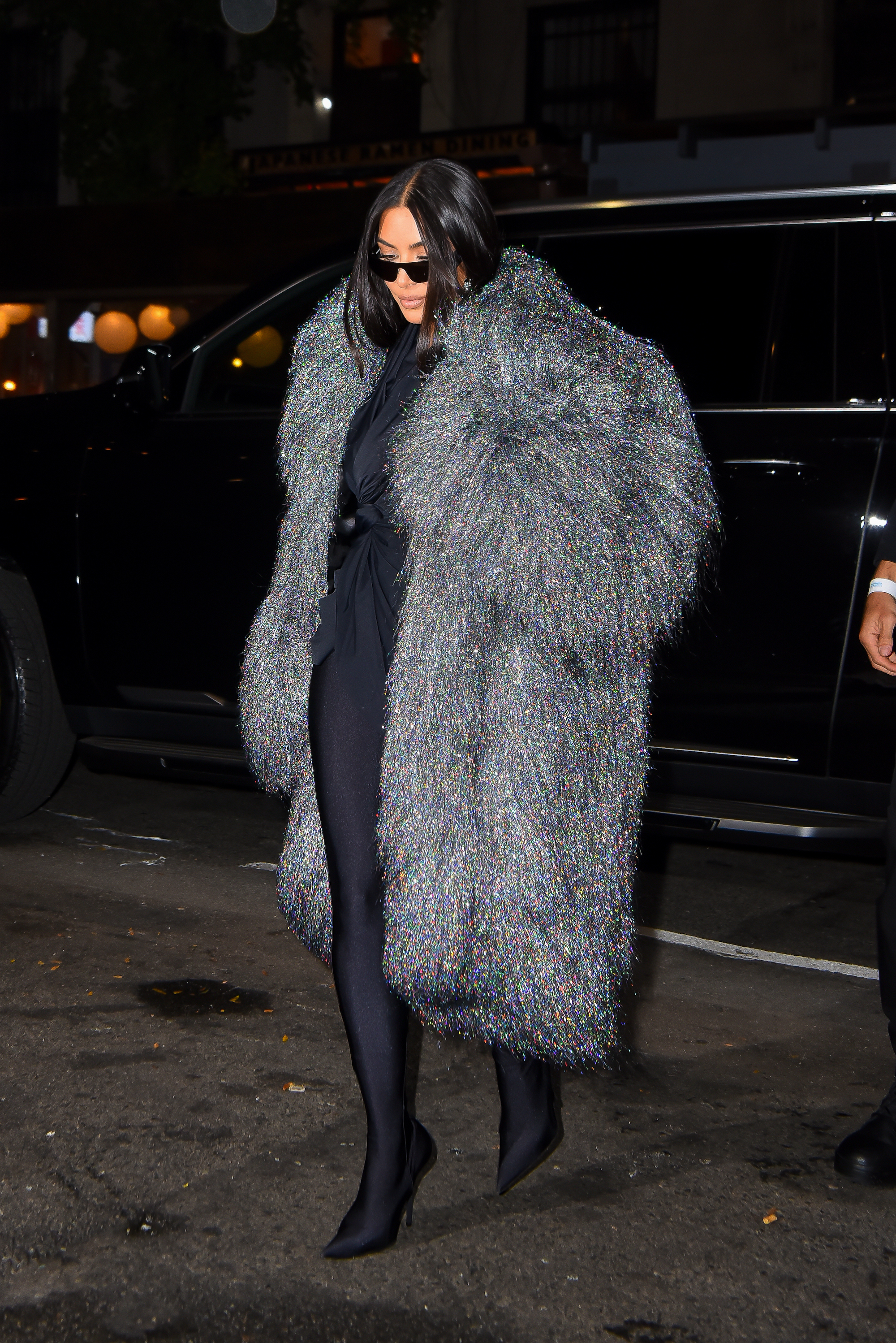 Access_Kardashian_04.jpg