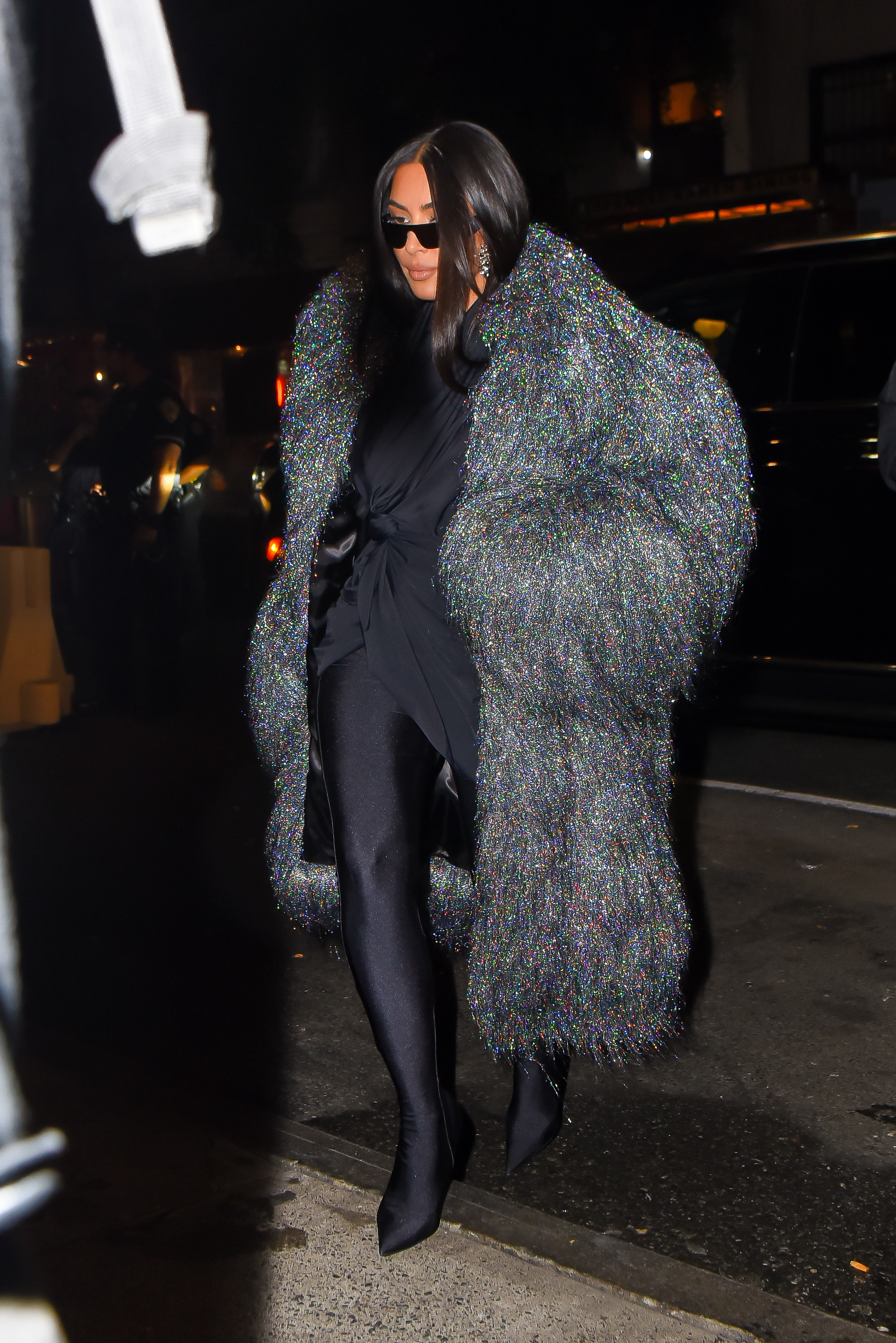 Access_Kardashian_05.jpg