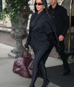 Access_Kardashian_03.jpg