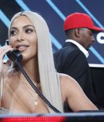 Access_Kardashian_010.jpg