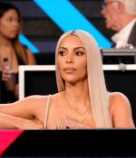 Access_Kardashian_07.jpg