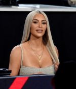 Access_Kardashian_09.jpg