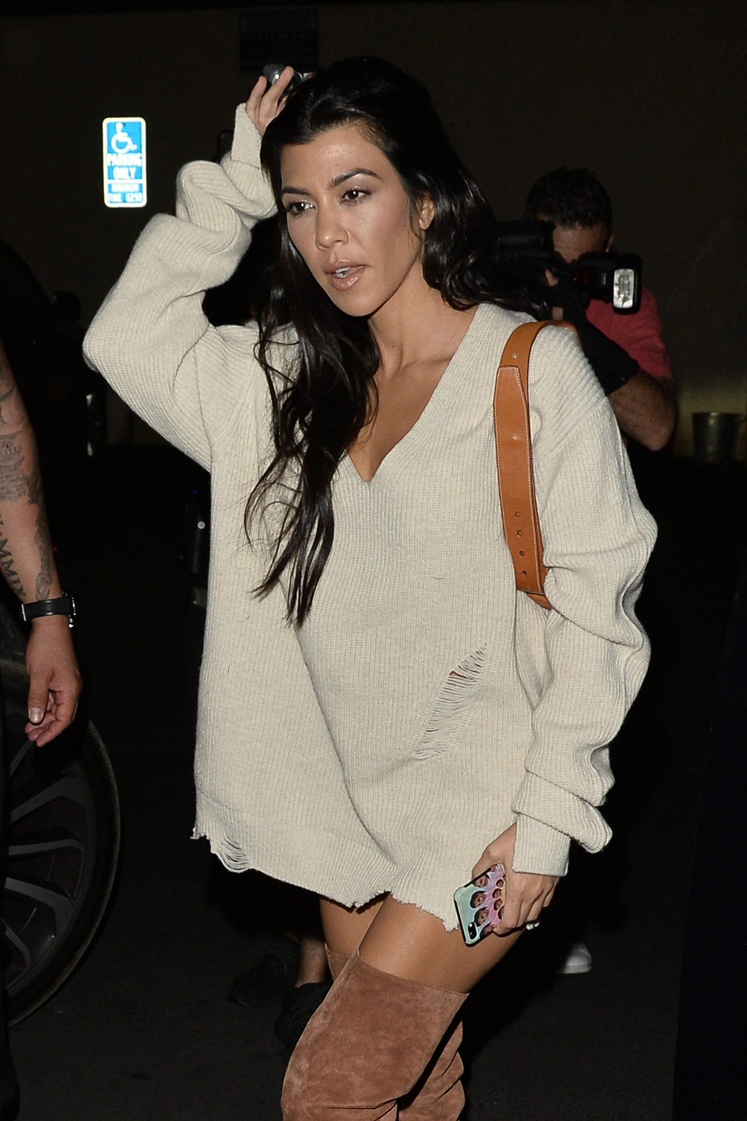Access_Kardashian_02.jpg