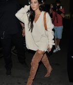 Access_Kardashian_05.jpg