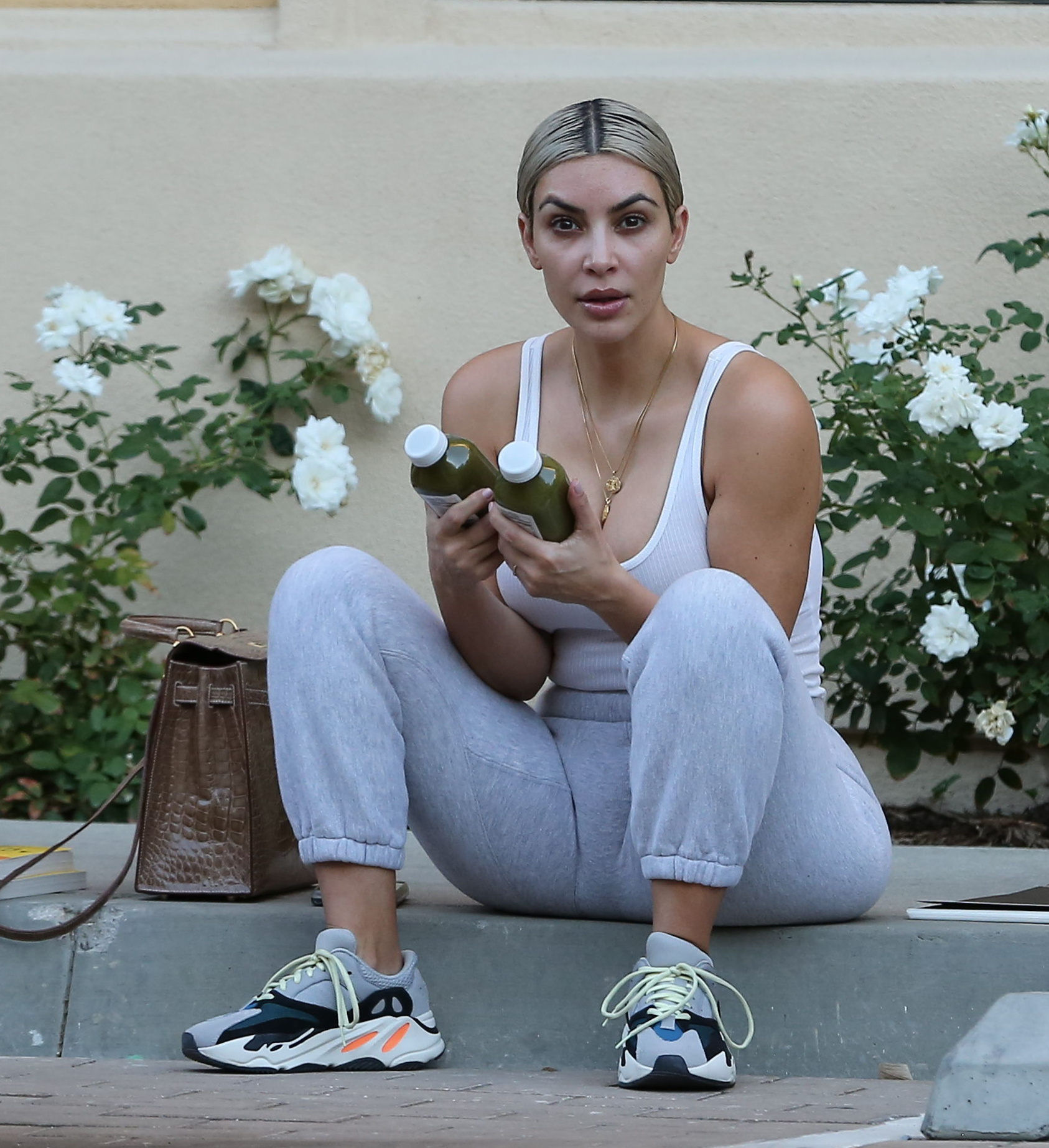 Access_Kardashian_03.jpg