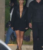 Access_Kardashian_01.jpg