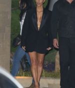 Access_Kardashian_03.jpg