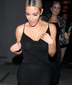 Access_Kardashian_05.jpg