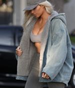 Access_Kardashian_04.jpg