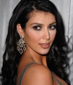 Access_Kardashian_01.jpg