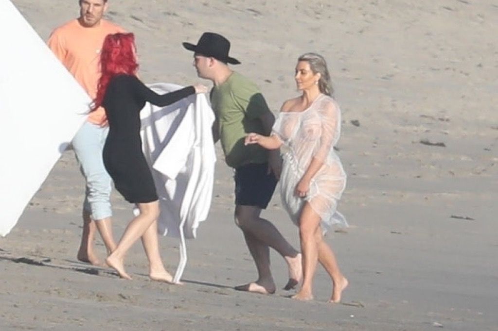 Access_Kardashian_03.jpg