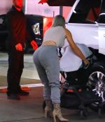 Access_Kardashian_02.jpg