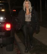 Access_Kardashian_07.jpg
