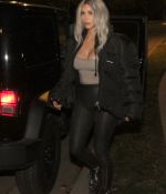 Access_Kardashian_09.jpg