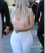 Access_Kardashian_017.jpg