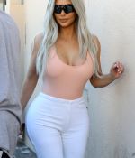 Access_Kardashian_020.jpg