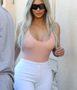 Access_Kardashian_021.jpg
