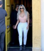 Access_Kardashian_03.jpg