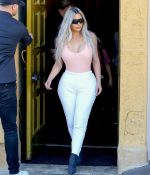 Access_Kardashian_06.jpg