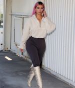 Access_Kardashian_09.jpg