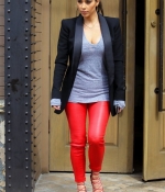 Access_Kardashian_002.jpg