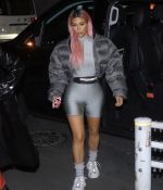 Access_Kardashian_04.jpg