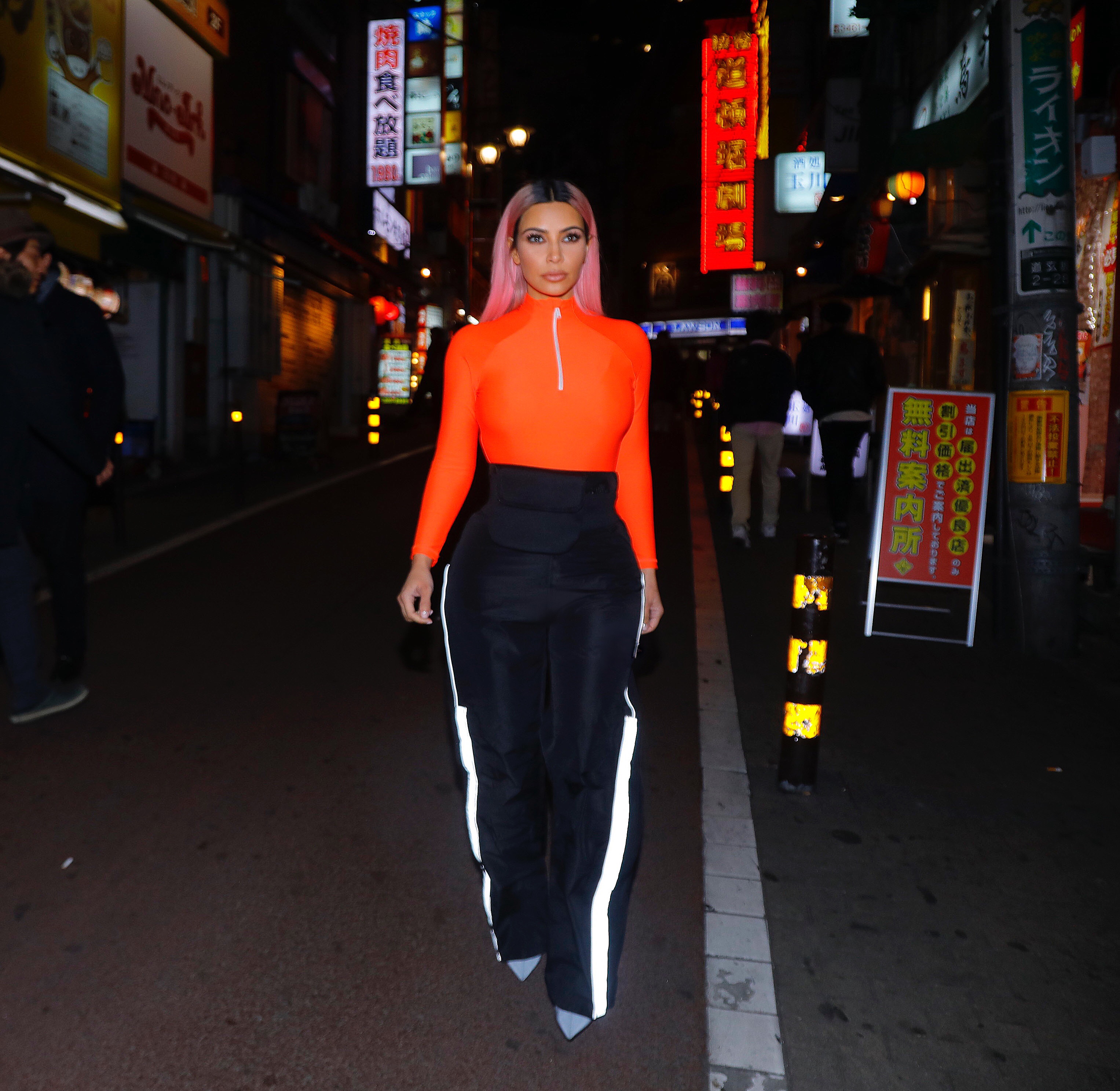 Access_Kardashian_01.jpg