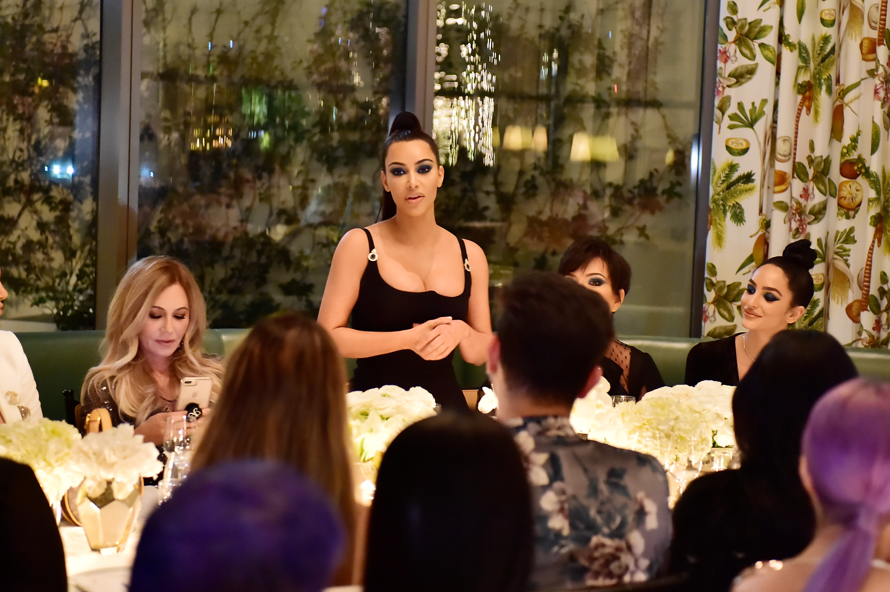 Access_Kardashian_04.jpg