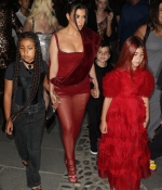 Access_Kardashian_002.jpg