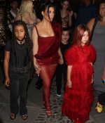 Access_Kardashian_004.jpg