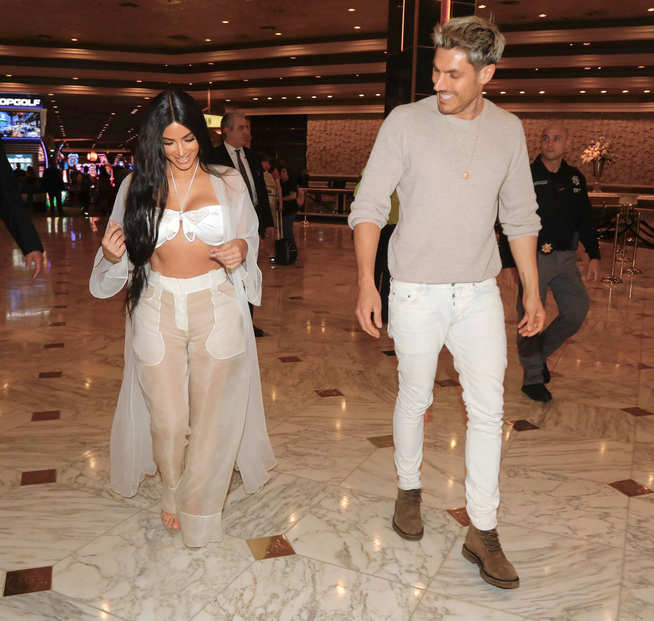 Access_Kardashian_011.jpg
