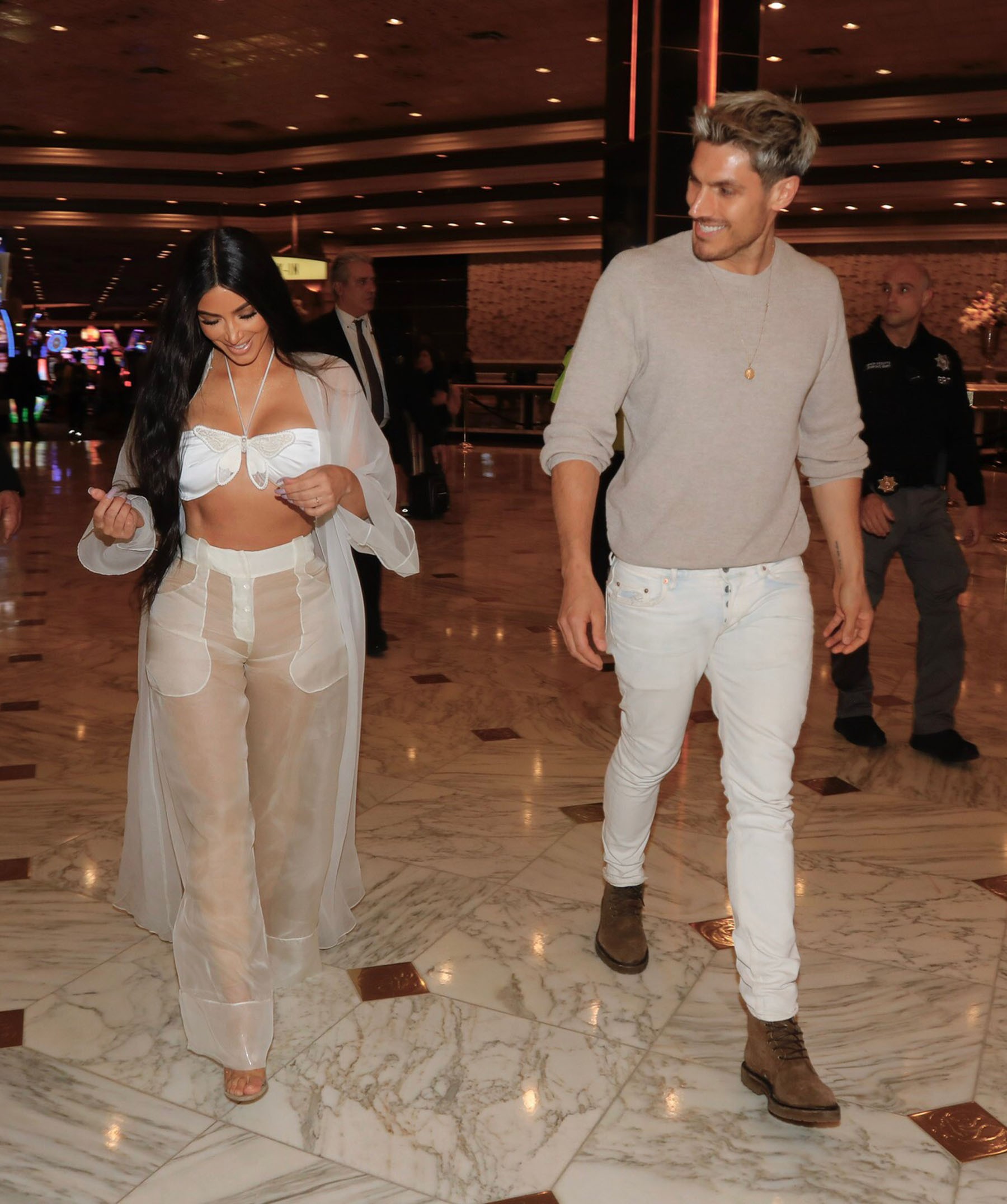 Access_Kardashian_012.jpg