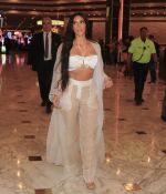 Access_Kardashian_07.jpg