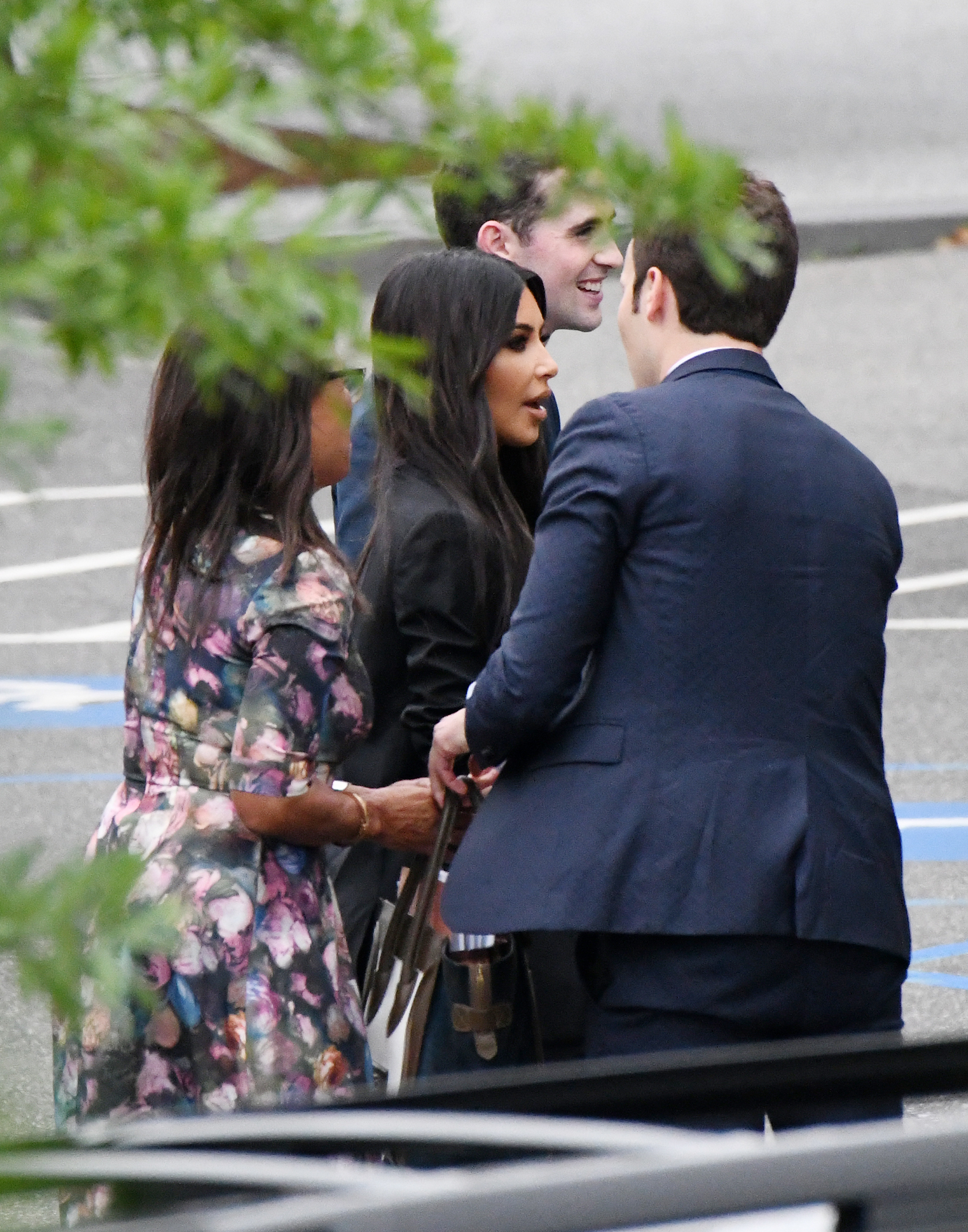Access_Kardashian_01.jpg