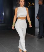 Access_Kardashian_02.jpg