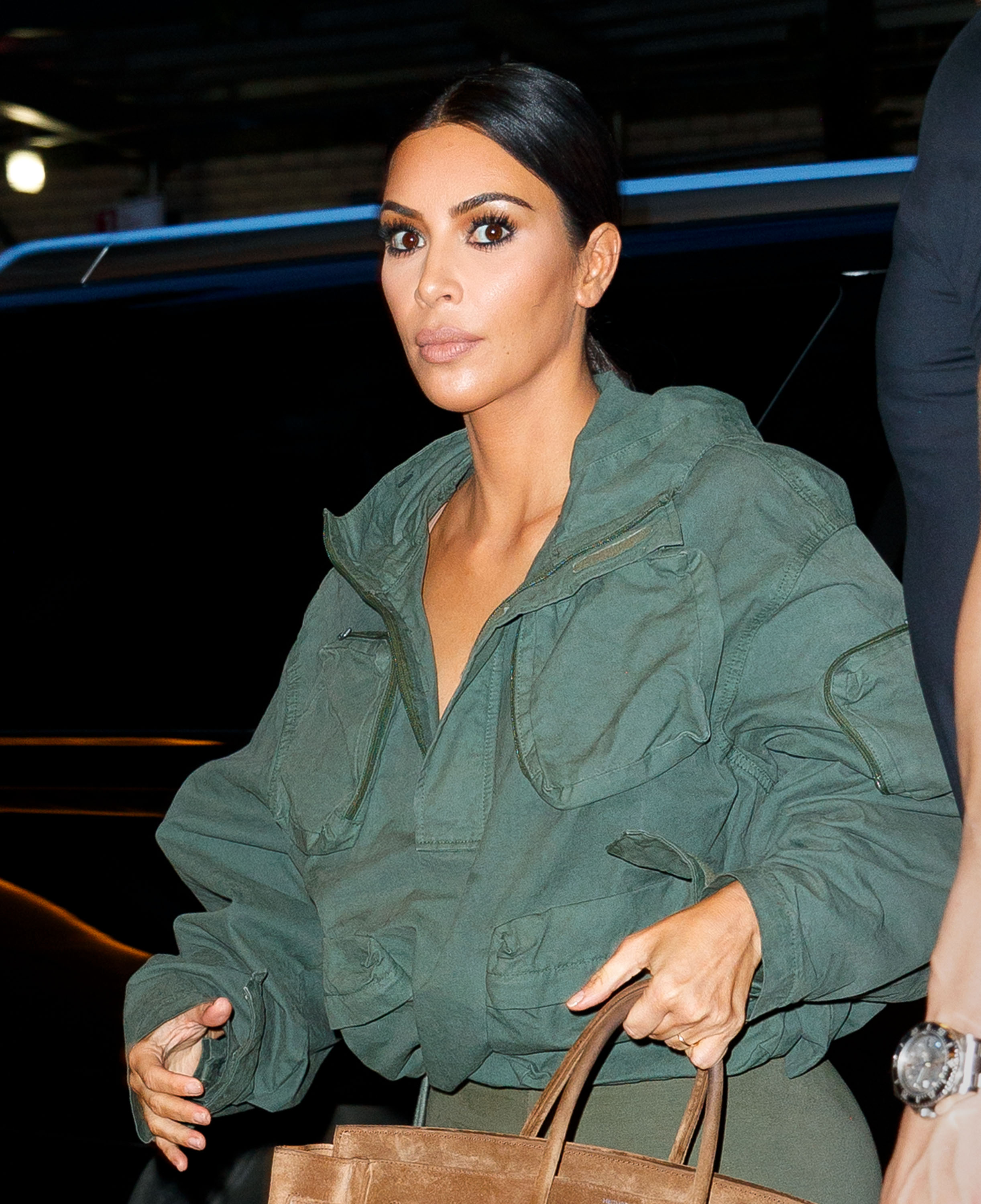 Access_Kardashian_01.jpg