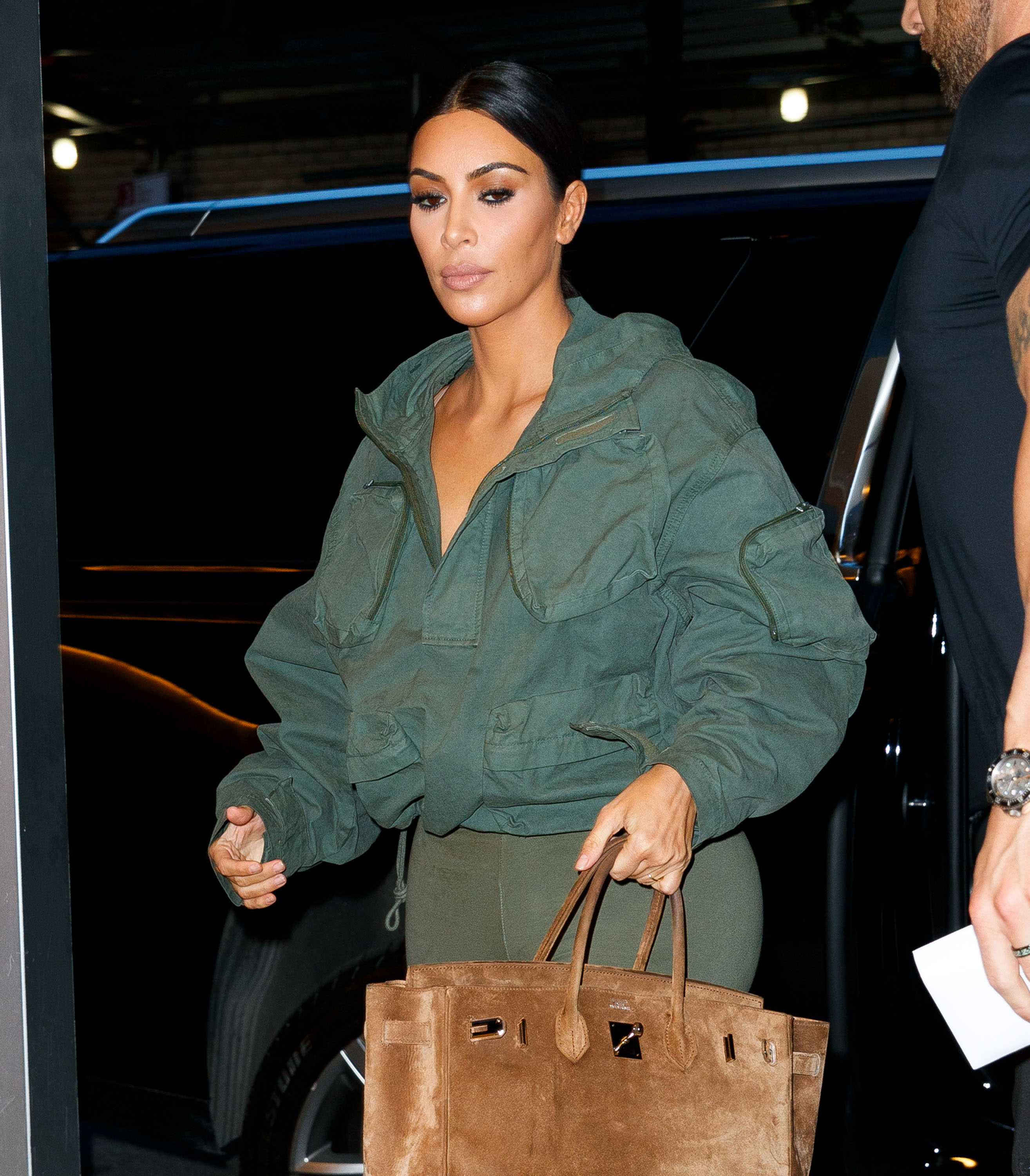 Access_Kardashian_02.jpg