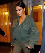 Access_Kardashian_03.jpg
