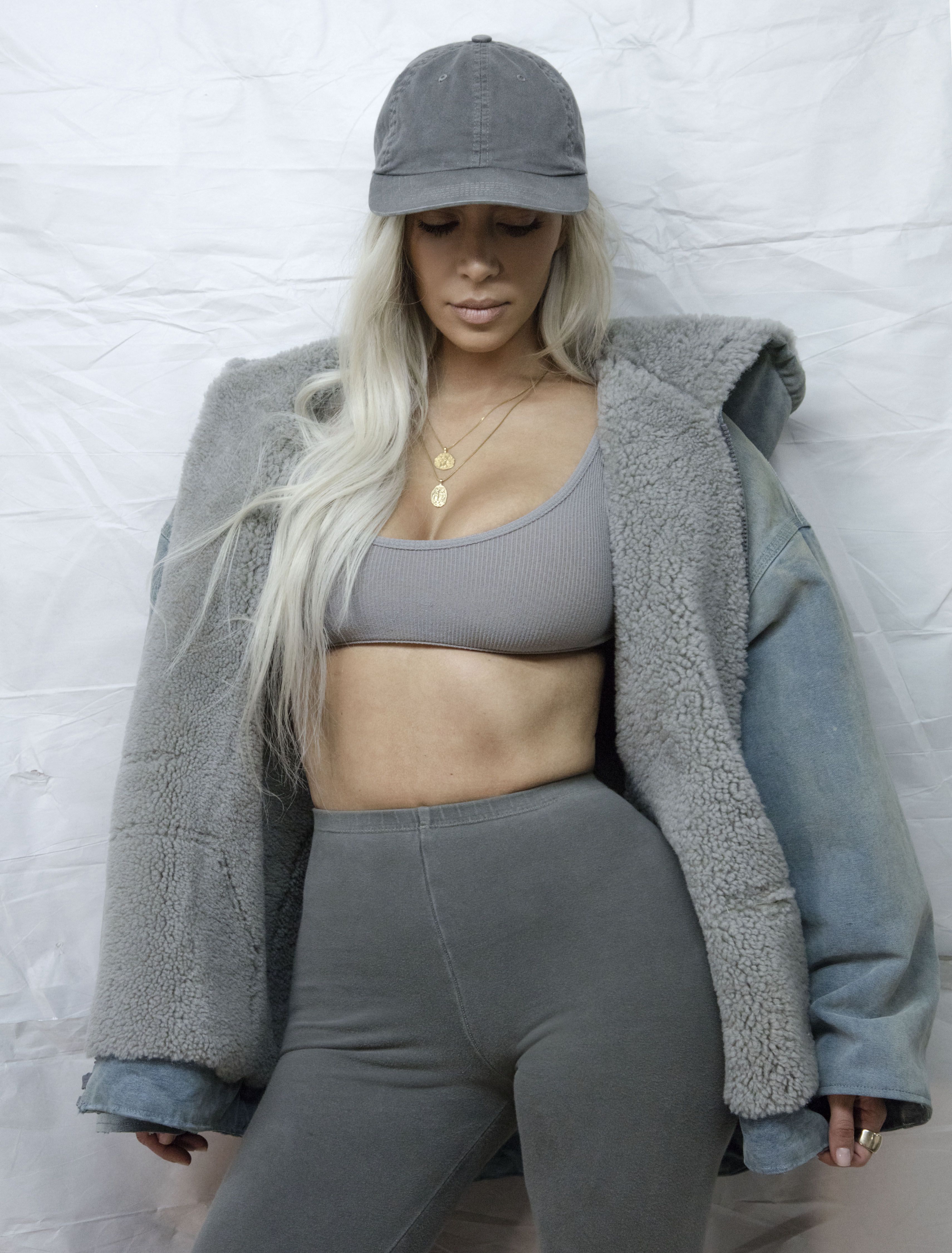 Access_Kardashian_05.jpg