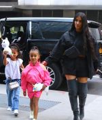 Access_Kardashian_010.jpg