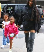 Access_Kardashian_012.jpg
