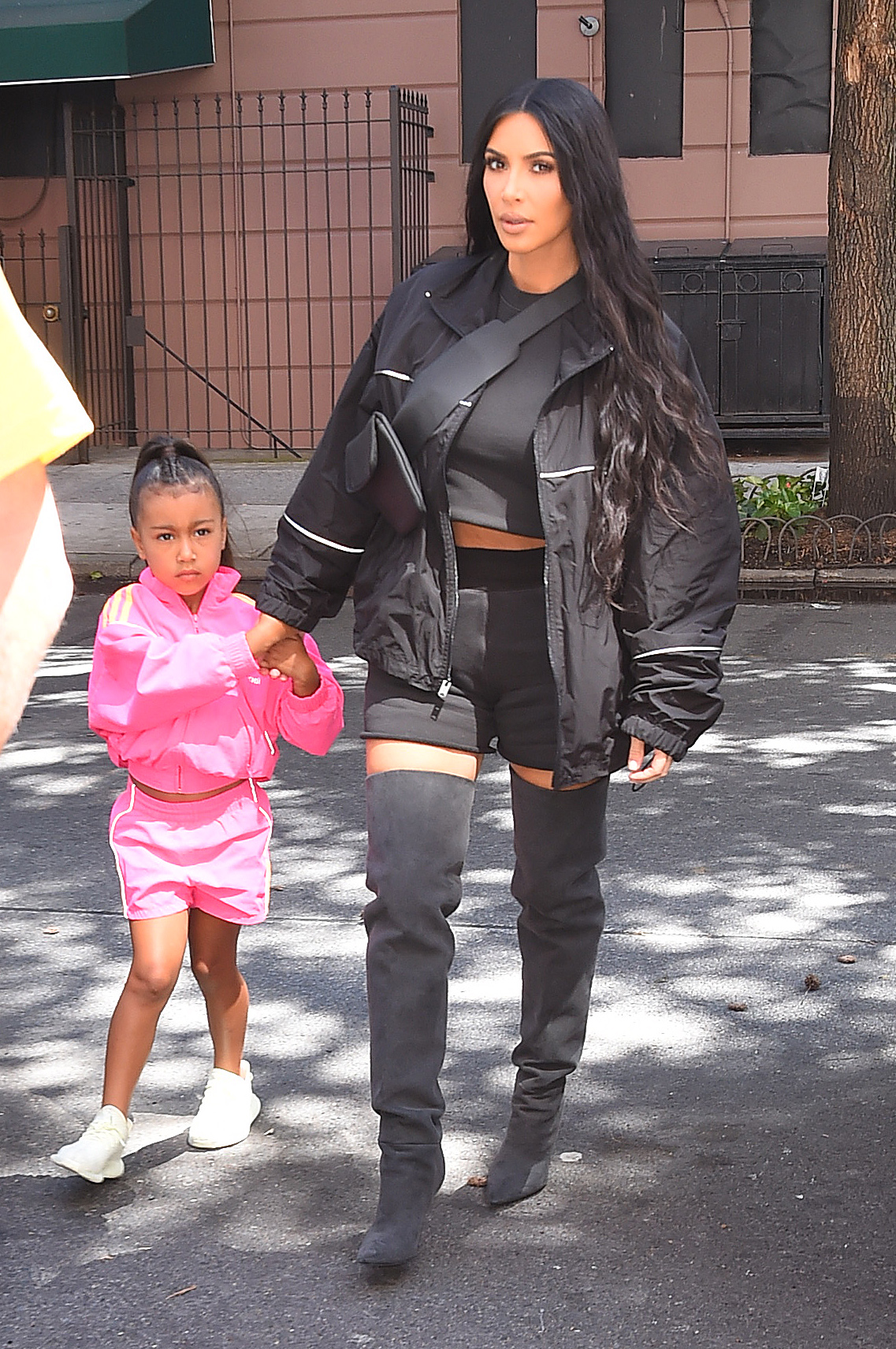 Access_Kardashian_01.jpg