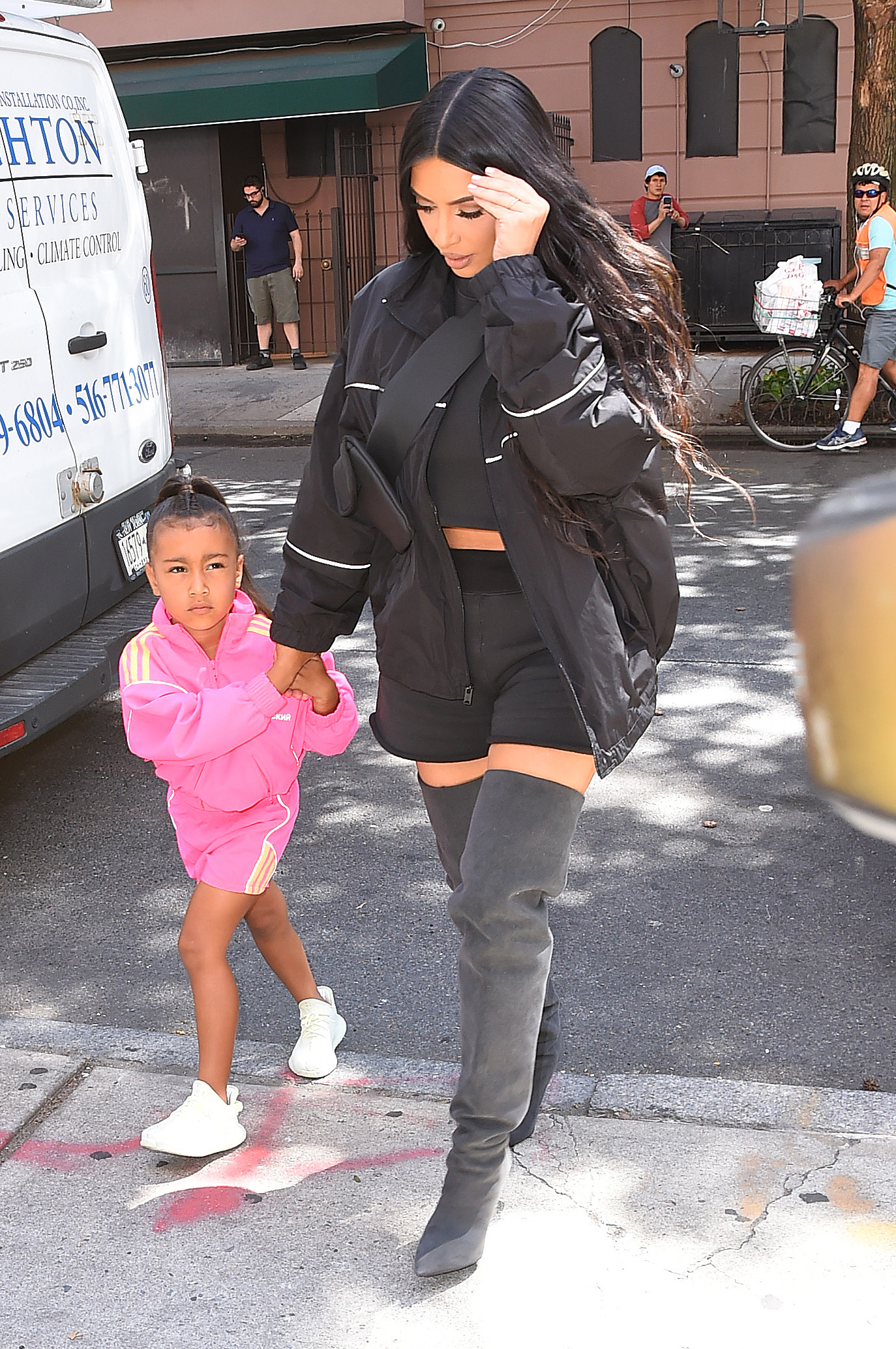 Access_Kardashian_02.jpg
